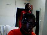 hahaha bogosse ki s la pete grave dn sn petit monde a l8 fan d foot  d l equipe du bara  d marseille