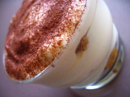 Tiramisu au th&eacute; fum&eacute; &agrave; la mousse de litchis