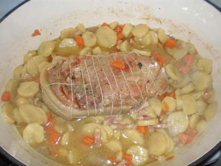 Epaule De Veau Rotie
