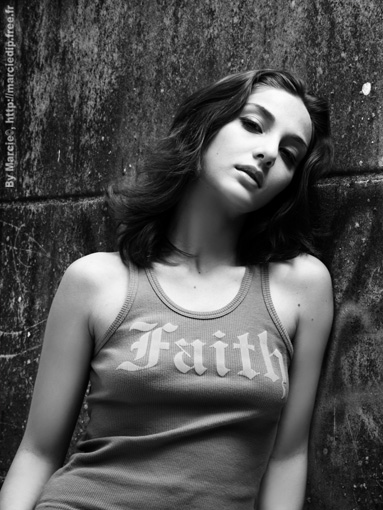 La violence est une preuve de l&acirc;chet&eacute;...