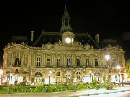 la mairie de ma nouvelle ville youpi