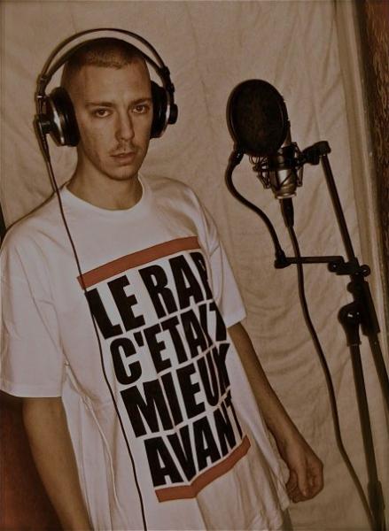 DECOUVREZ ECOUTEZ SOUTENEZ