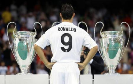 R9