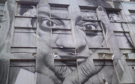 Piss alley ( Manette street )
