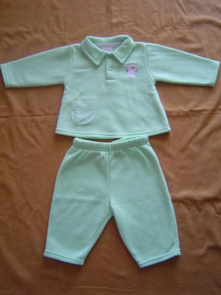 6/9 mois - Ensemble vert Hello Kitty (bouloches) - 3 �