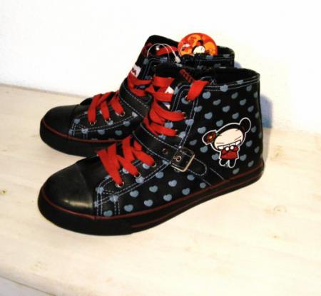CHAUSSURES PUCA - Pointure 39 - NEUVES - 15 euros