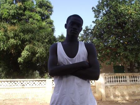emix junior s&eacute;jour &agrave; thies !!!! sisisi ki tape la poz sa le f&eacute; !!!!!
