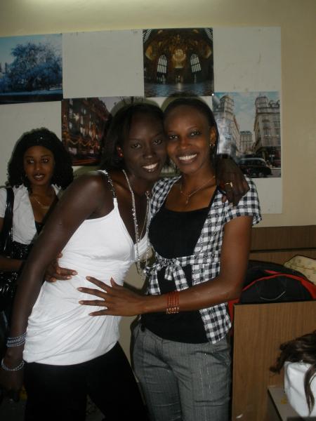 ZEYNA et COPINE