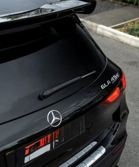 Mercedes-AMG GLA 45 S