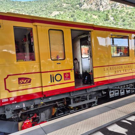 Le train jaune