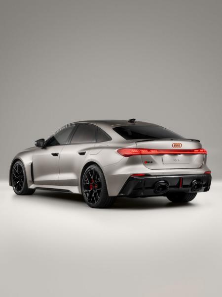 Audi RS 5 Sedan