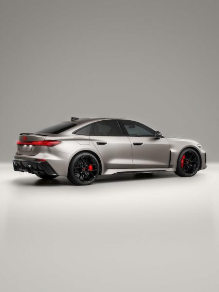 Audi RS 5 Sedan