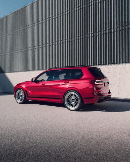 BMW X7 M60i