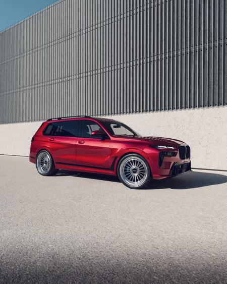 BMW X7 M60i