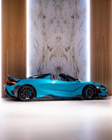 McLaren 765LT Spider