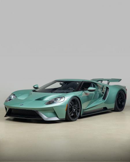 FORD GT
