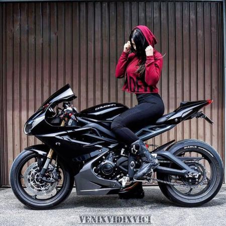 Triumph Daytona