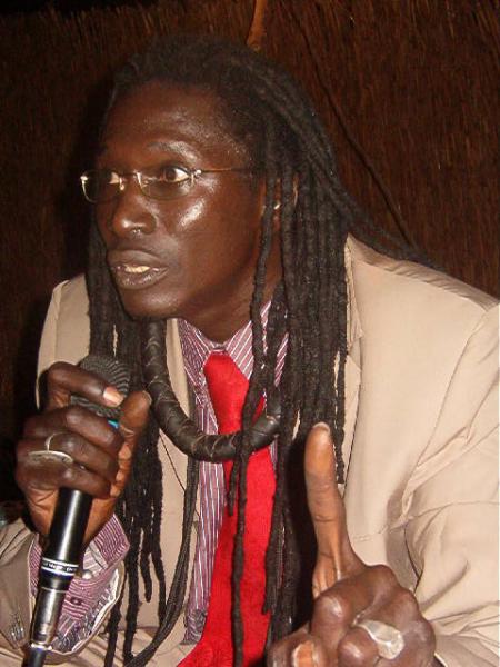 euhlou Badar Nioro presente Cheick Moussa Diagne