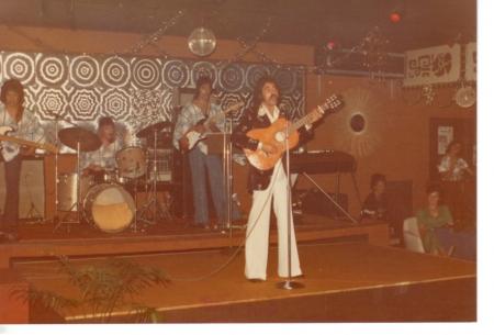 spectacle au Pacificana  1976