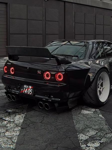 '67 Ford Mustang x Nissan GTR-R32 Skyline
