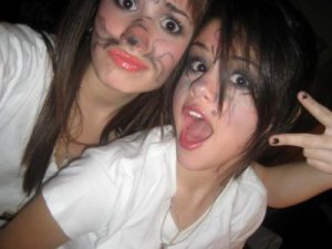 Selly , && Demi <3