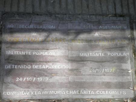 Plaque comm&eacute;morative