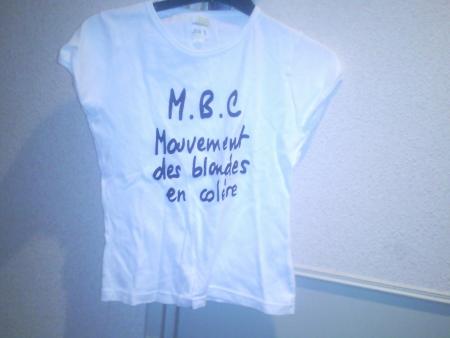 tee shirt blanc avec ecriture