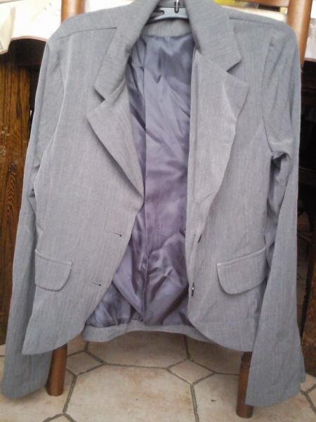 veste grise 