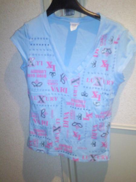 tee shirt bleu