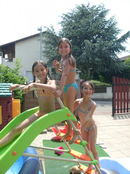 zou  tous � l'eau