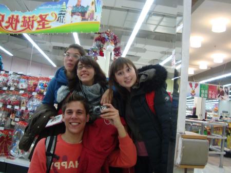 X-mas decoration in a chinese supermarket !!!!=D=D