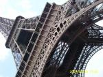 Paris & Toka�li K�y� Cneydo . . .